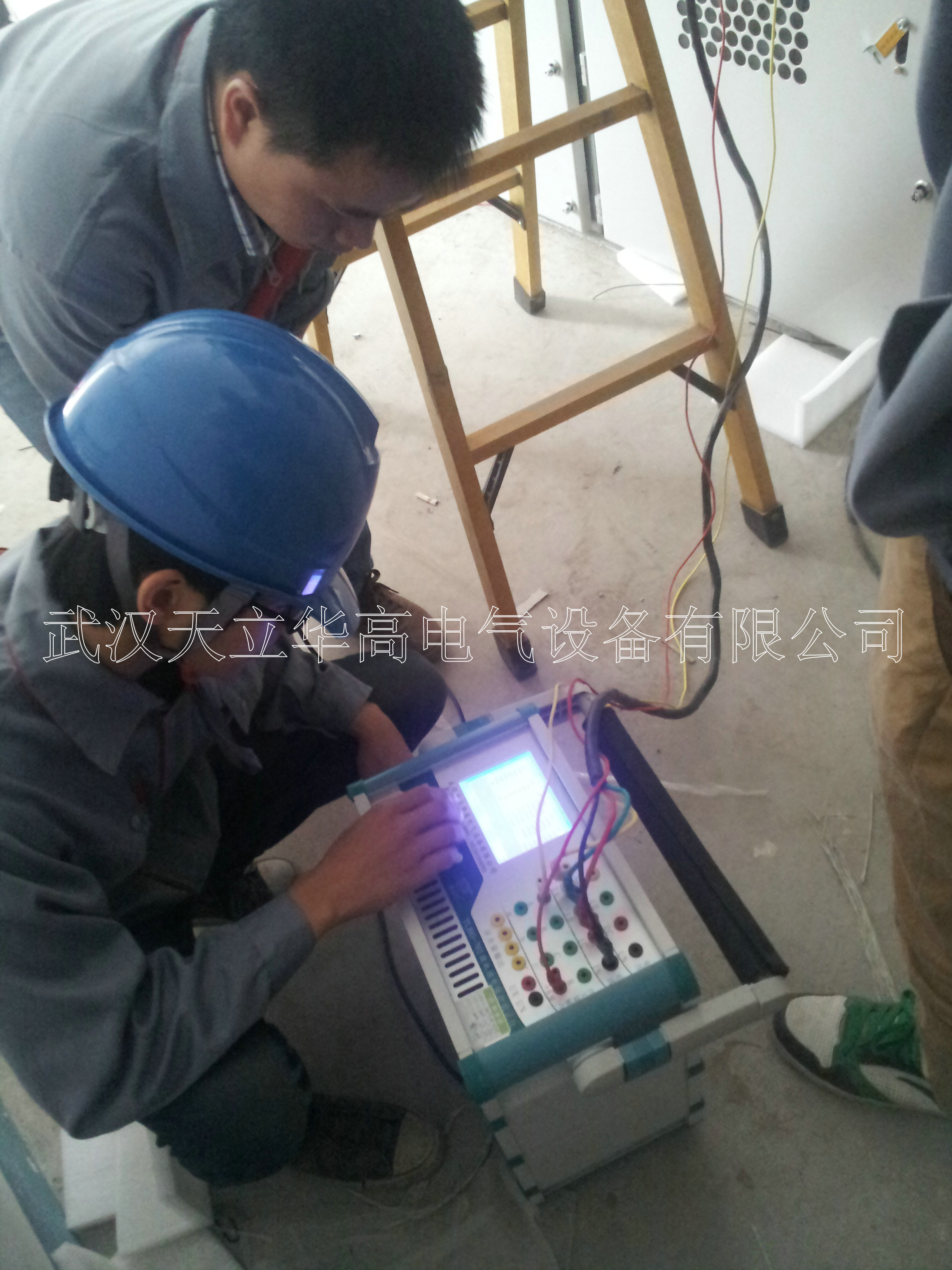 微机继电保护测试仪